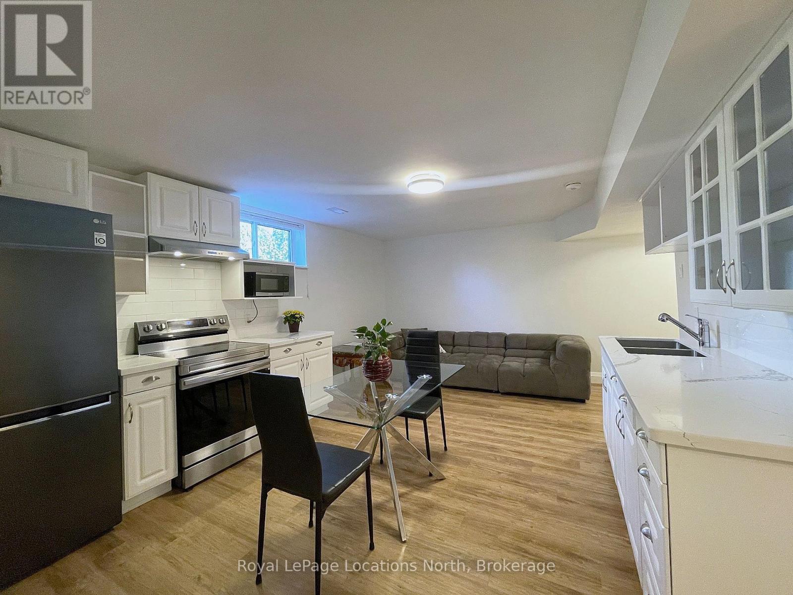 18 RIVER RUN - Image 28