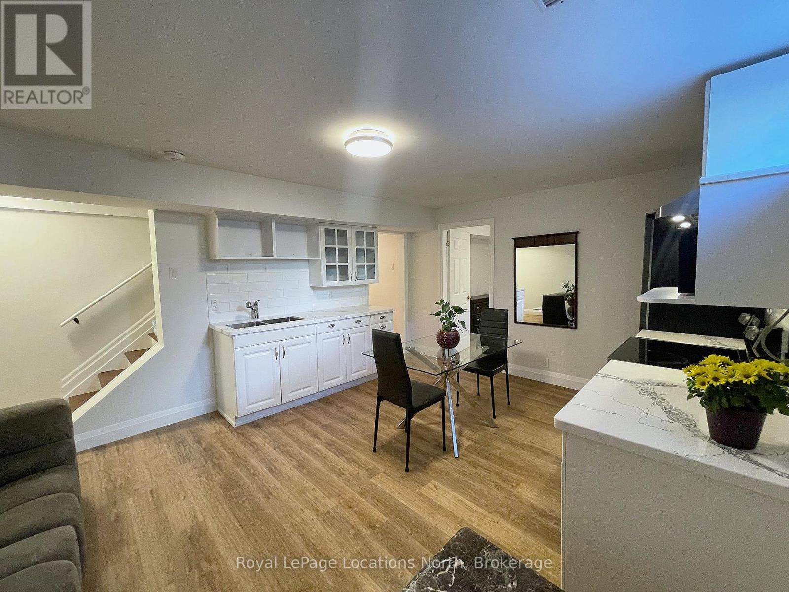 18 RIVER RUN - Image 27