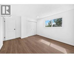 205, 829 Coach Bluff Crescent Sw, Calgary, AB T3H1B1 Photo 16