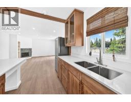205, 829 Coach Bluff Crescent Sw, Calgary, AB T3H1B1 Photo 10
