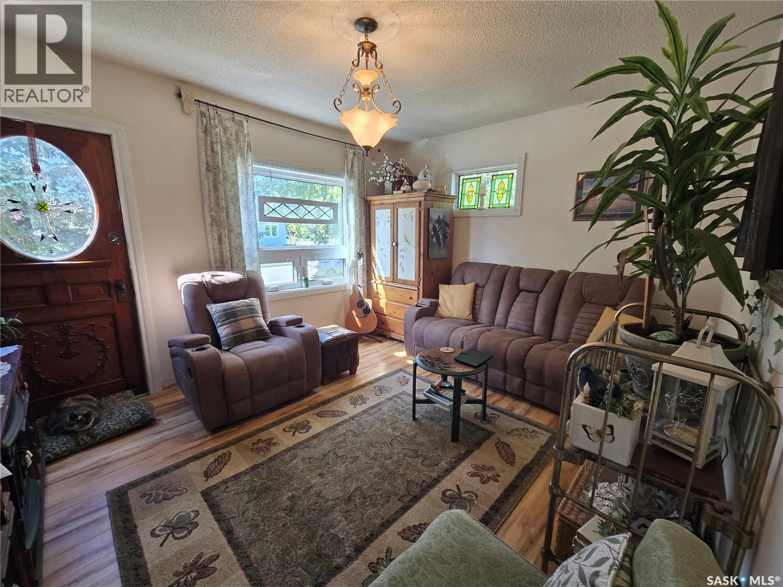 61 Antrim STREET, Lanigan — photo 10