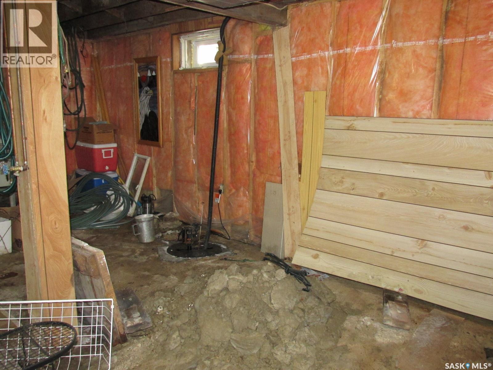 503 Main STREET - Image 37