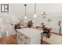 Living room - 595 Sarum Rise Way, Nanaimo, BC V9R7E5 Photo 9