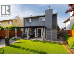 3216 Savary Avenue, Coquitlam, BC V3E1M3 Photo 25