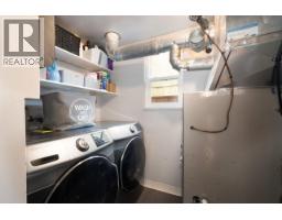 3216 Savary Avenue, Coquitlam, BC V3E1M3 Photo 16