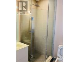 1607 - 111 St. Clair Avenue W, Toronto, ON M4V1N5 Photo 13