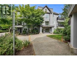 B310 40120 Willow Crescent, Squamish, BC V8B0L7 Photo 17