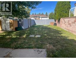9 Sheridan Road W - photo 10