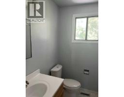 9 Sheridan Road W - photo 4