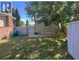 9 Sheridan Road W - photo 11