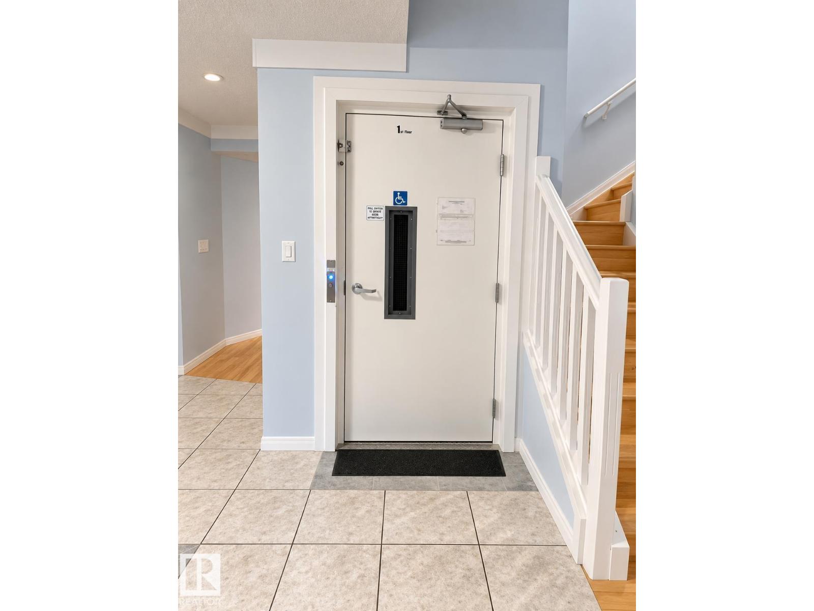 18929 99A AV NW - 20
