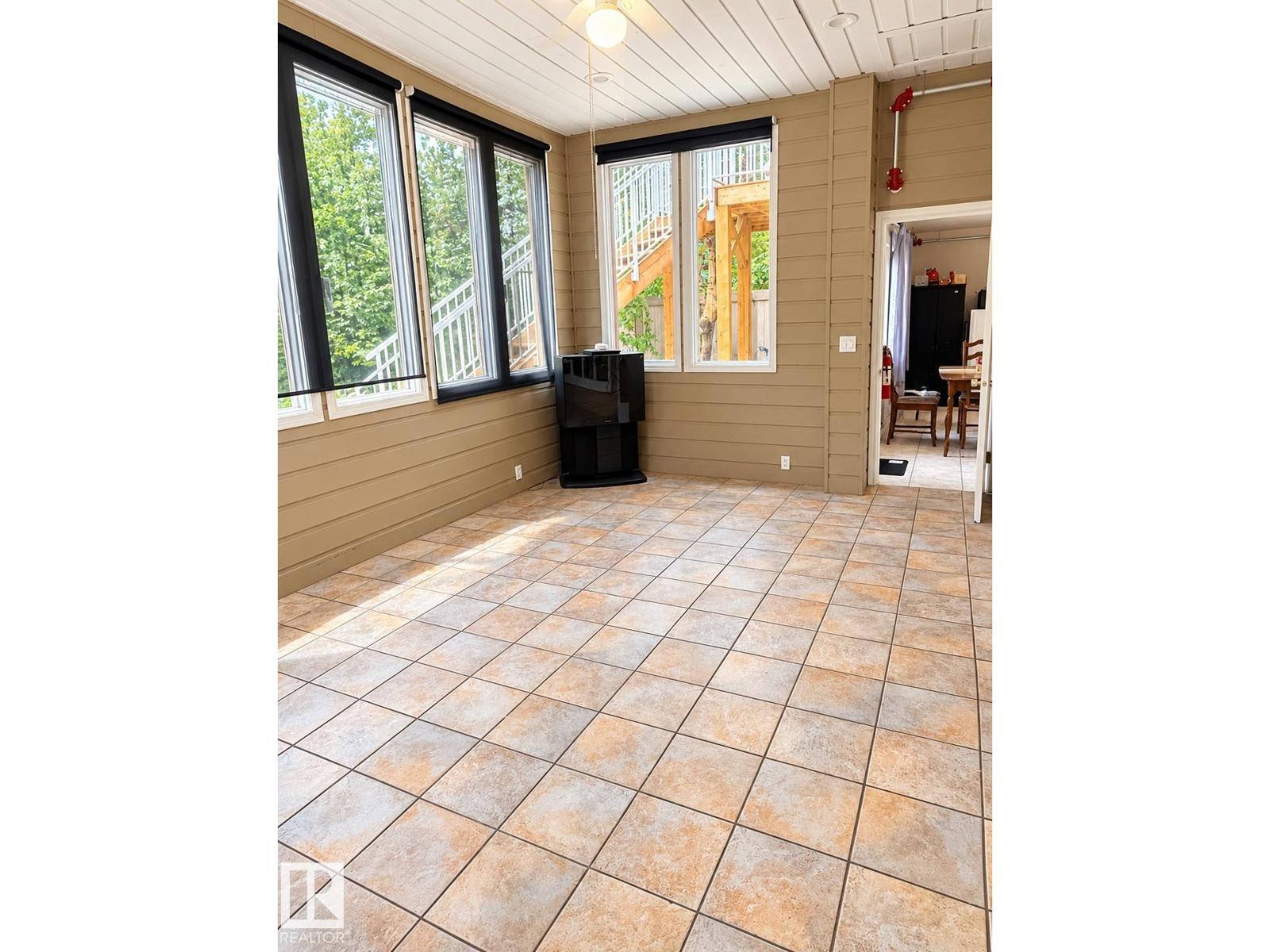 18929 99A AV NW - 24