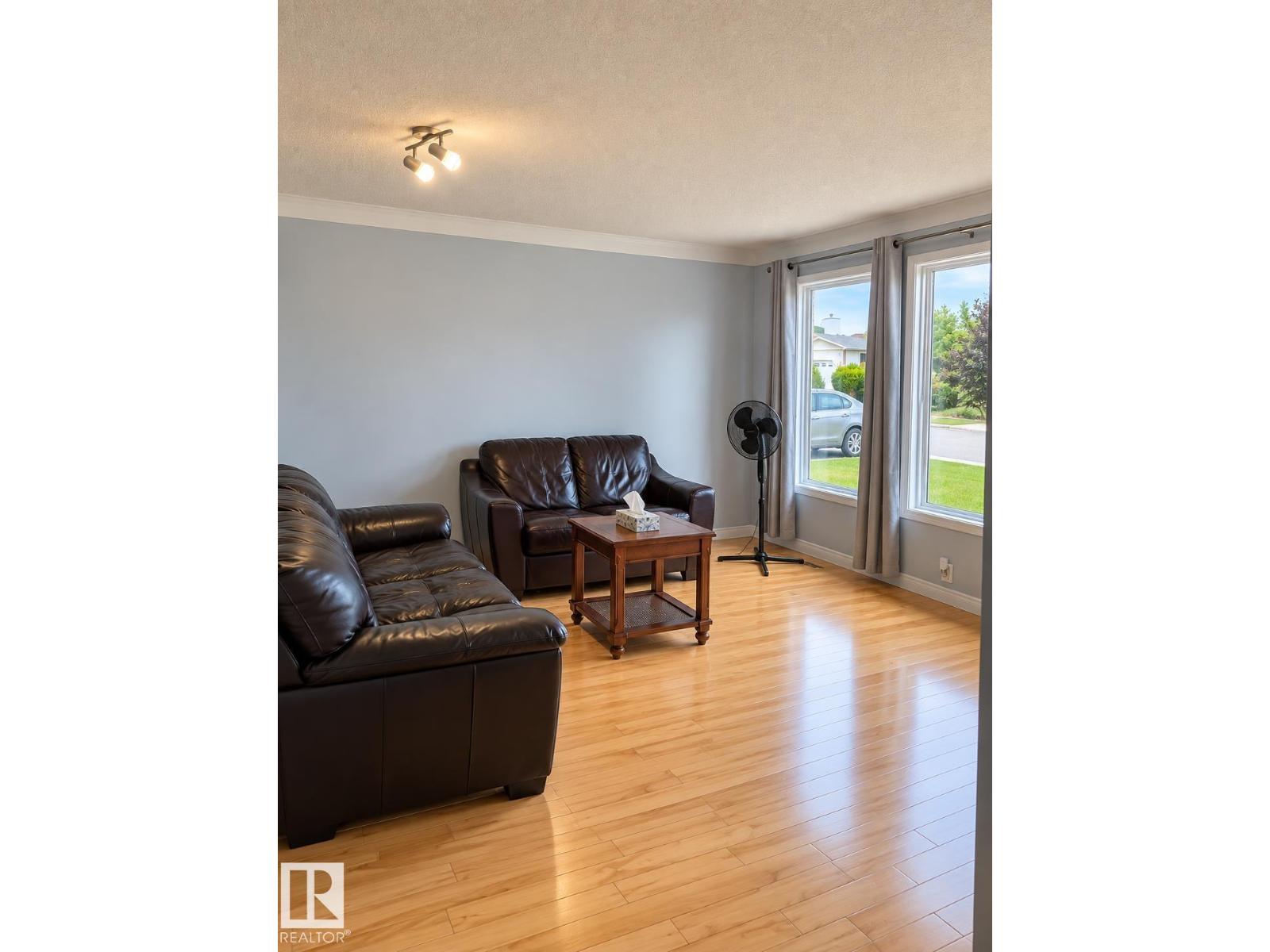 18929 99A AV NW - 8