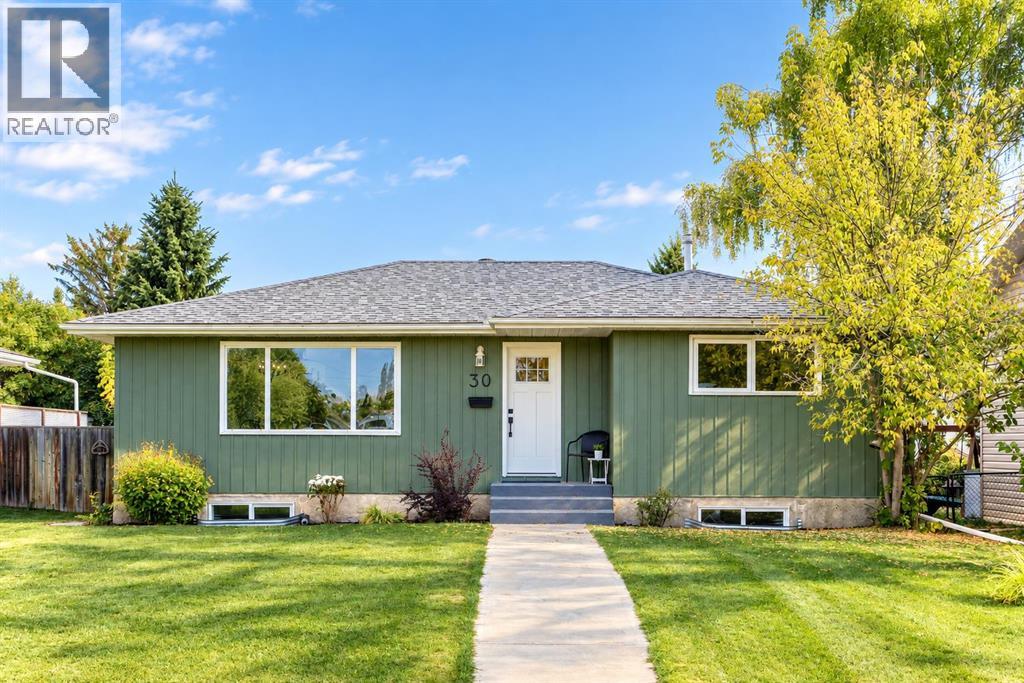 30 Welliver Street, Red Deer, Alberta, T4N5W6