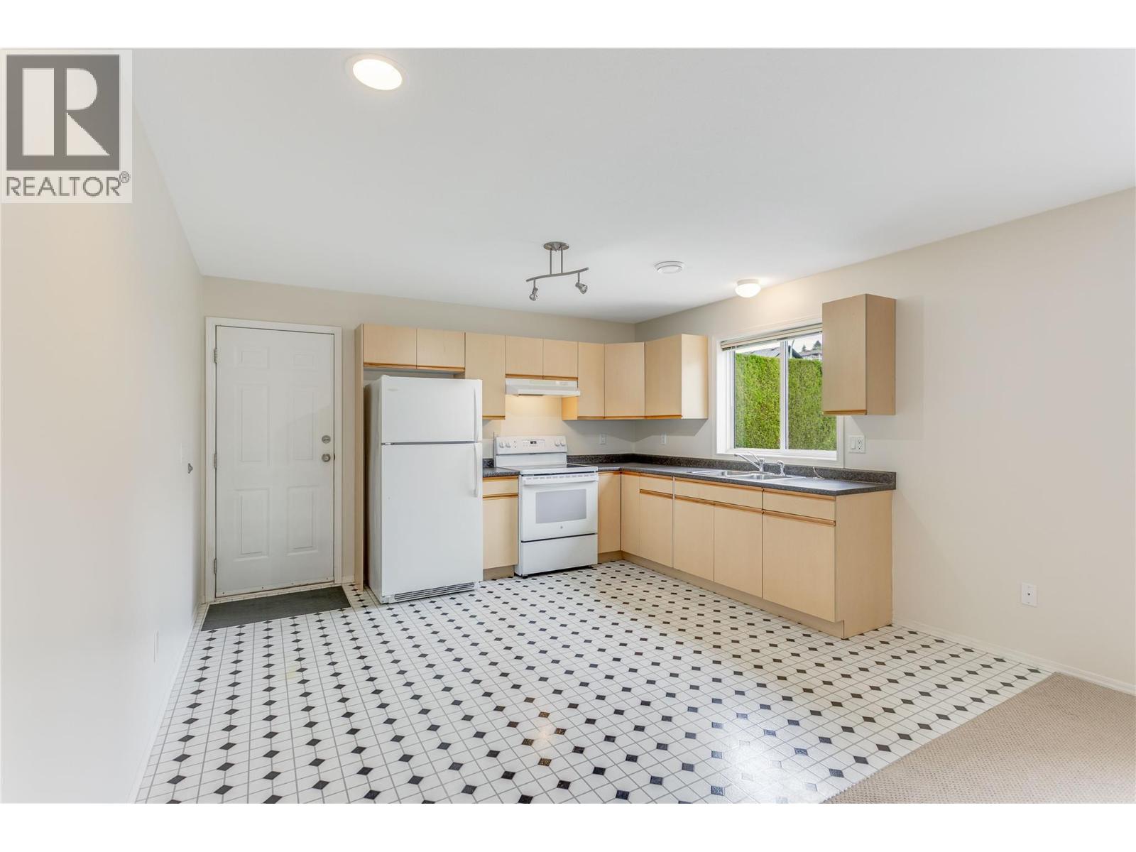 171 Surel Court - Image 31