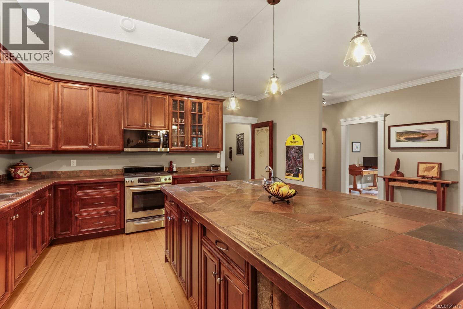 1090 Coldwater Rd - Image 10