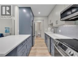 922 Dynes Avenue Unit# 309, Penticton, BC V2A1E8 Photo 6