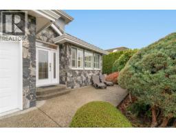 1765 Admiral Tryon Blvd, French Creek, BC V9P2V2 Photo 57