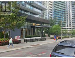 2402 - 30 Roehampton Avenue, Toronto, ON M4P1R2 Photo 15