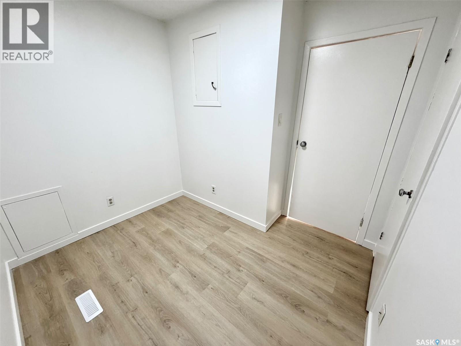 2027 Montreal STREET, Regina — photo 10
