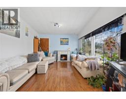 330 6 Street, Salmon Arm, BC V1E4E8 Photo 7