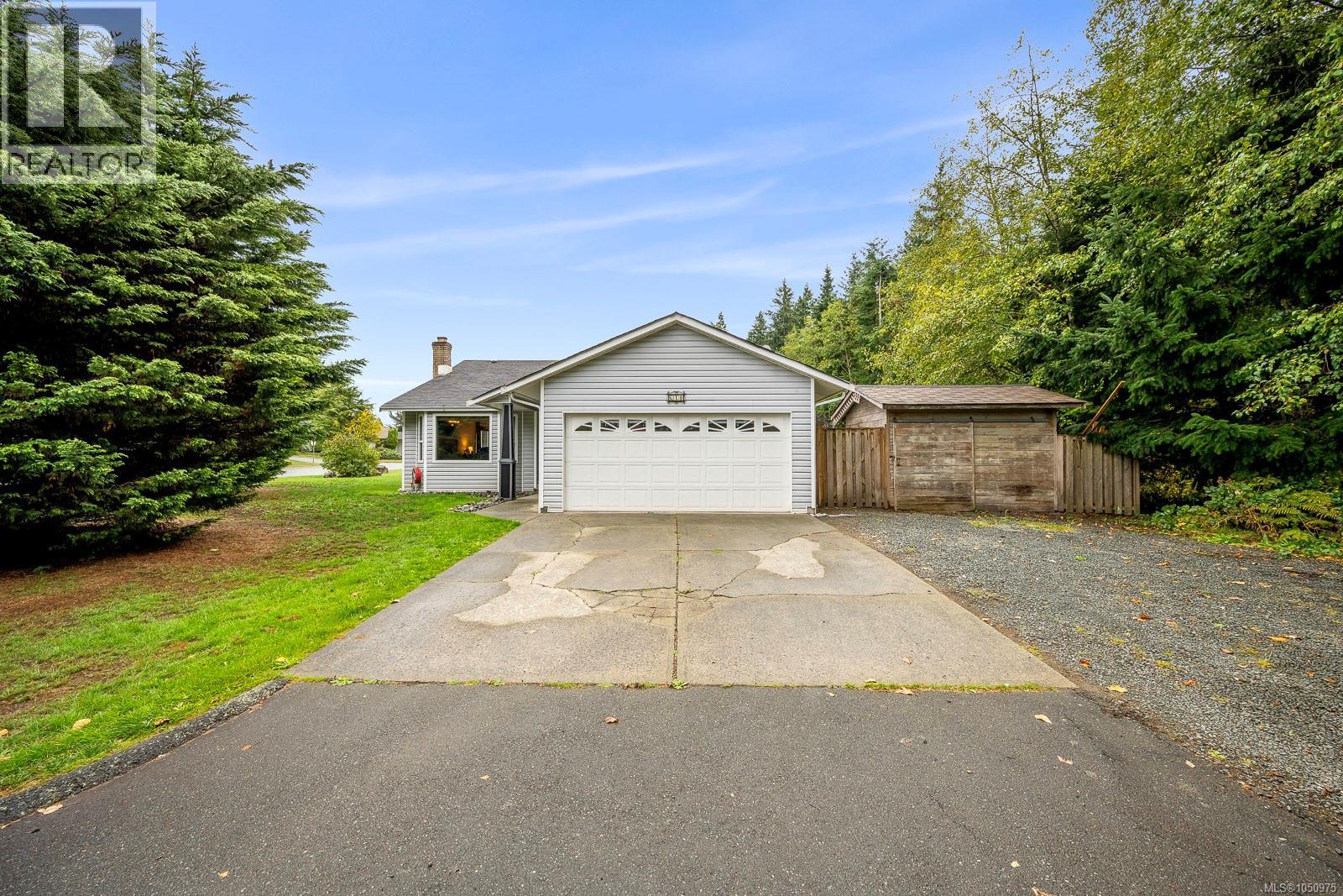 610 McPhedran Rd S - 1