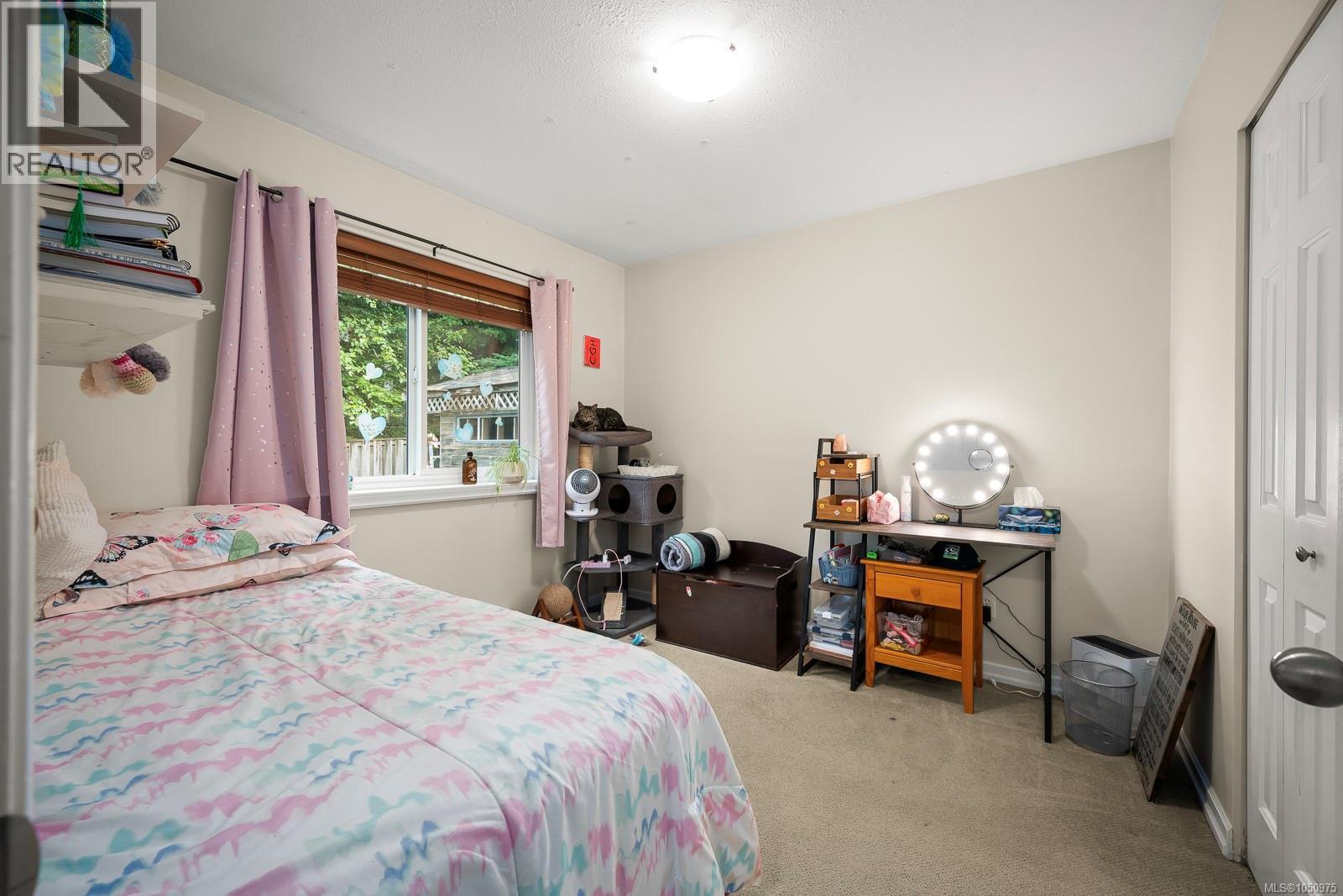 610 McPhedran Rd S - Image 9