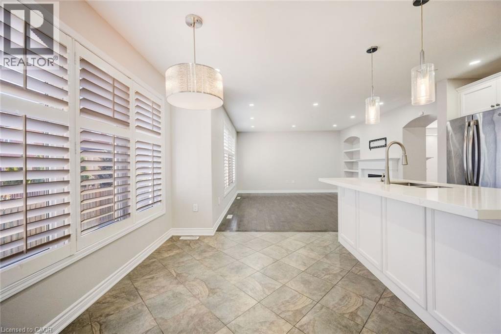 358 LAUNDON Terrace - 16