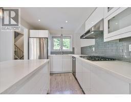 7 - 250 Erskine Avenue, Toronto, ON M4P1Z4 Photo 11