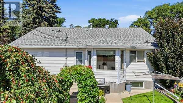 Listing photo – 5217 50 Avenue, Ponoka
