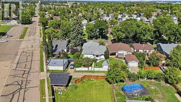 Listing photo – 5217 50 Avenue, Ponoka