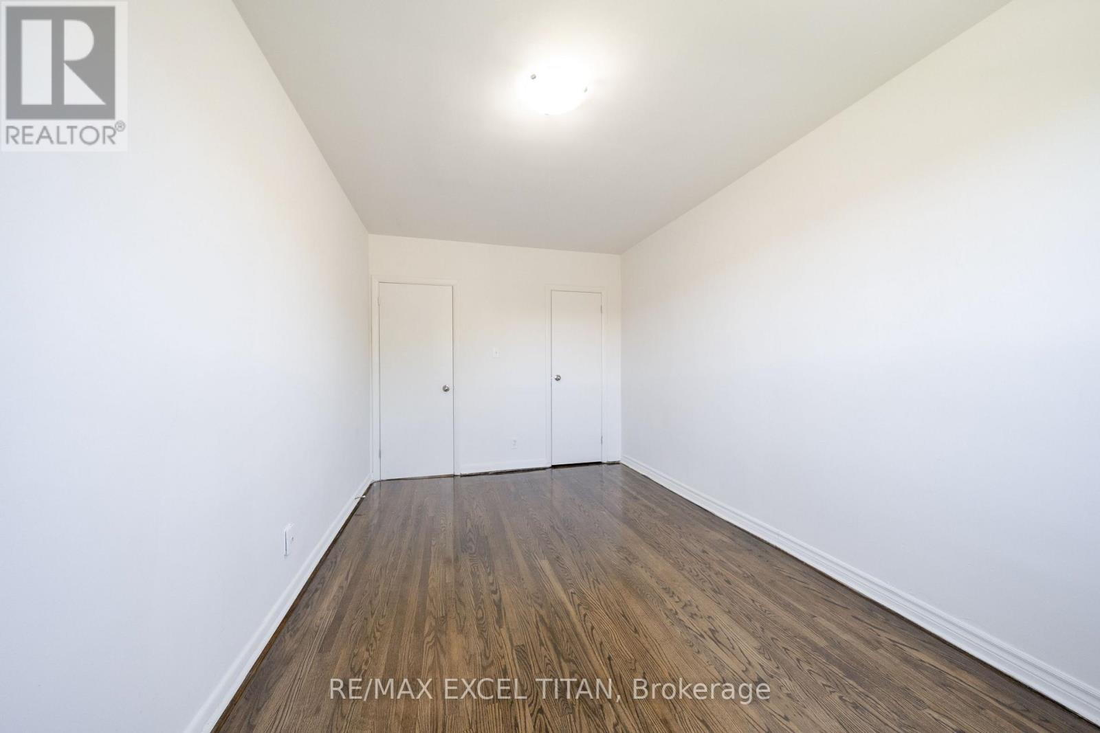 #6 1201 Cedar Street, Oshawa (Lakeview), Ontario, L1J3P1, Oshawa (Lakeview), Ontario — photo 4 of 5