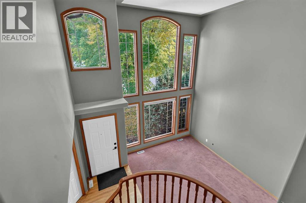 148 Sierra Madre Crescent SW - 3