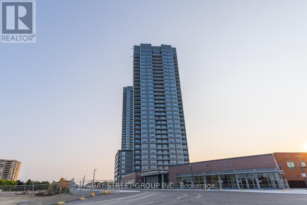 1005 B - 50 UPPER MALL WAY S, Vaughan (Brownridge) — photo 2