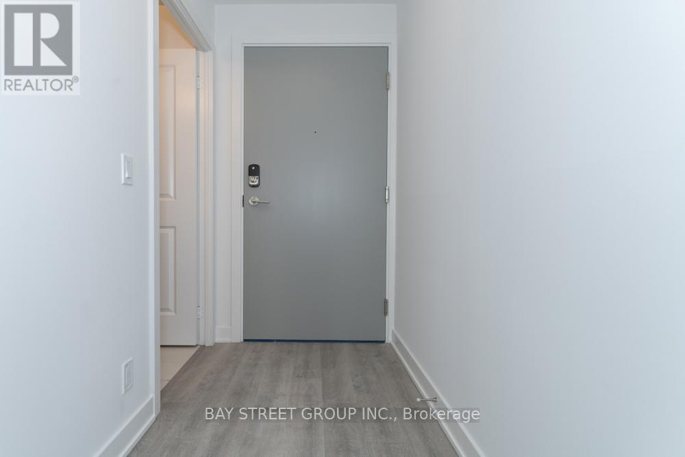1005 B - 50 UPPER MALL WAY S, Vaughan (Brownridge) — photo 5