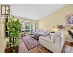 580 Sunmills Drive SE - photo 8