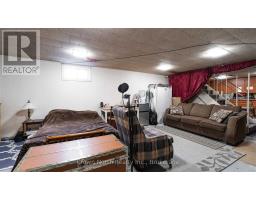 196 Blucher Street, Kitchener, ON N2H5V7 Photo 25