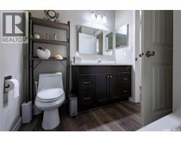 3251 Gould Bay E, Regina, SK S4N6Z8 Photo 17