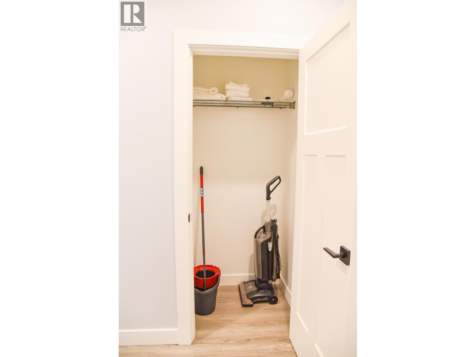 3415 BRUCE STREET - Image 22