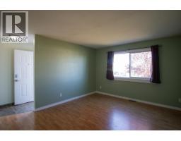 8912 81a Street, Fort St  John, BC V1J6X7 Photo 14
