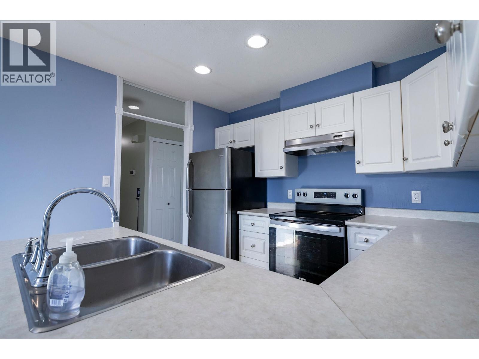 8912 81A STREET - 7