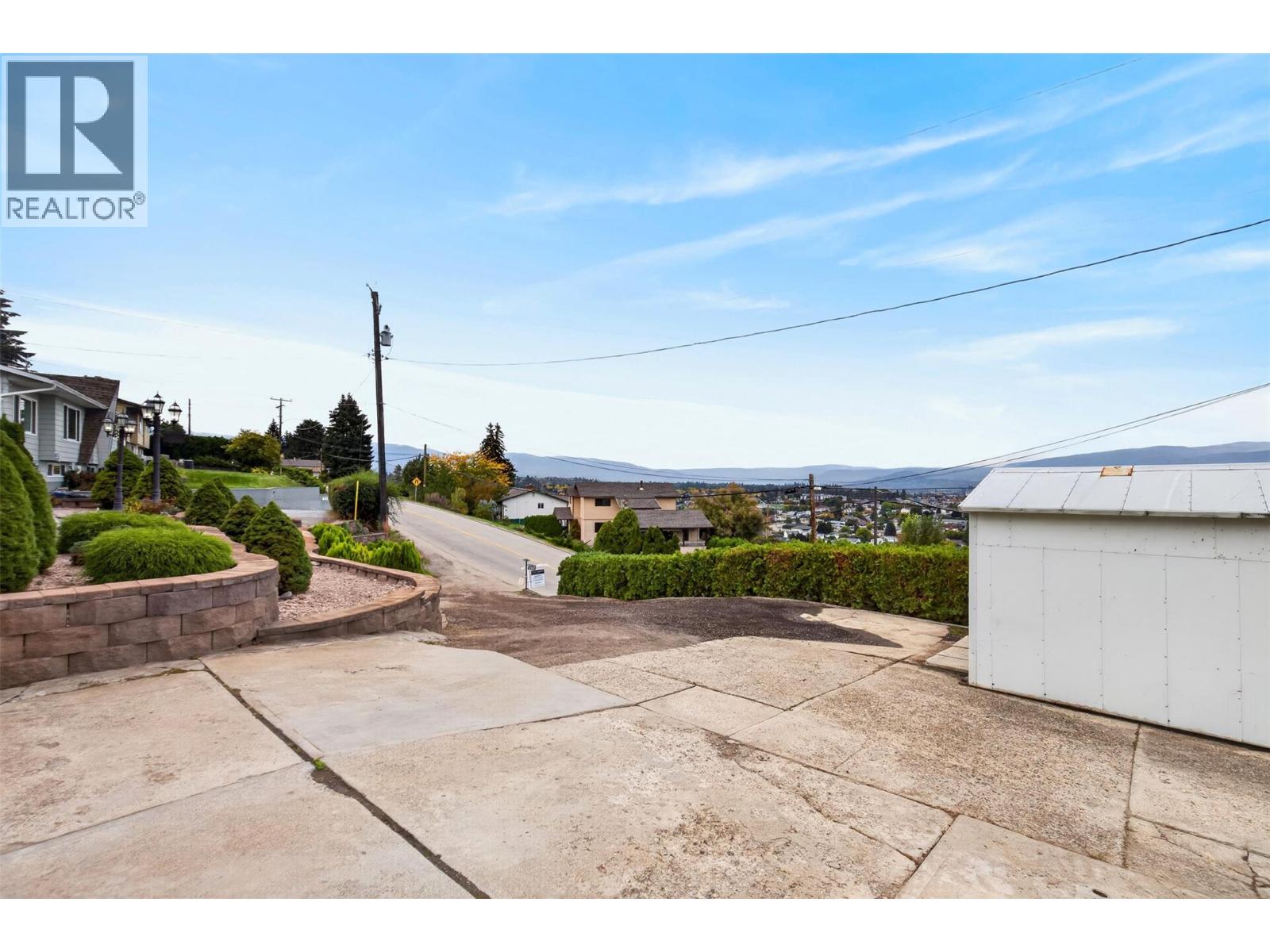 838 McKenzie Road - 36