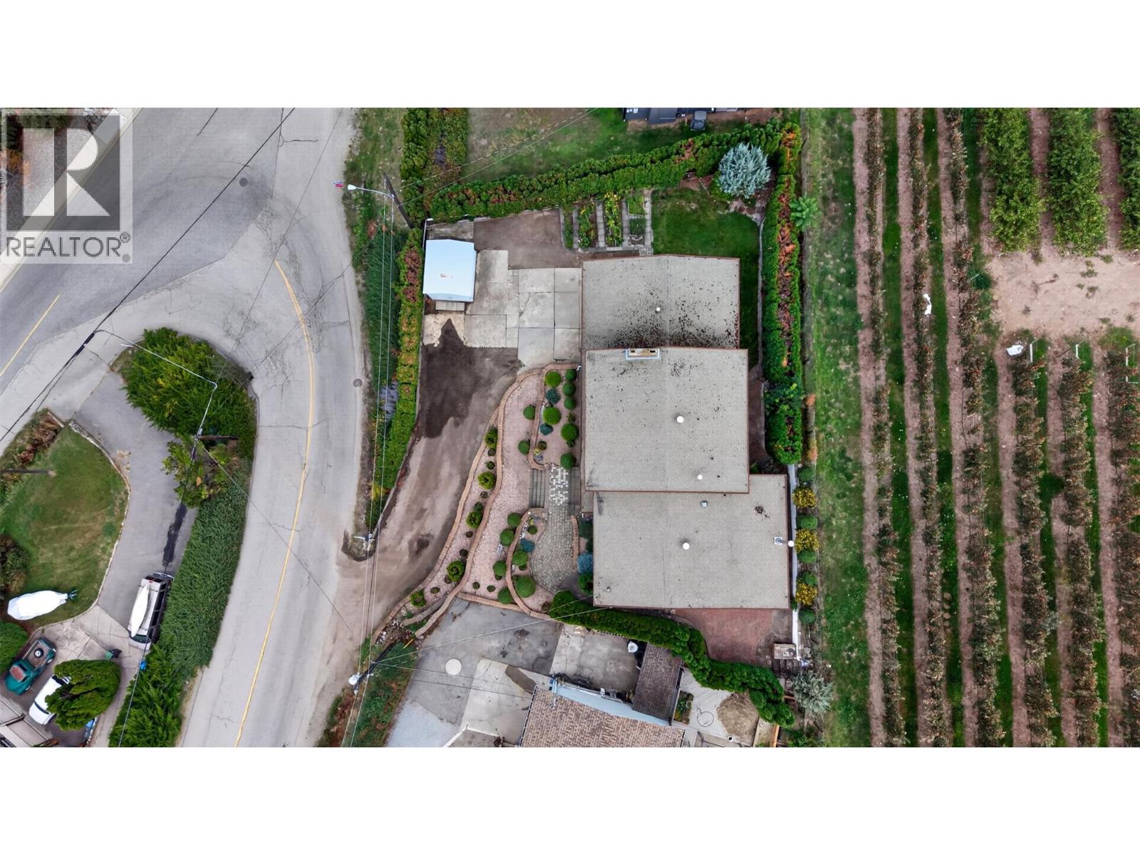 838 McKenzie Road - 4