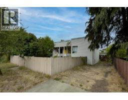Bedroom - 1636/1662 Kings Rd, Victoria, BC V8R2N8 Photo 6