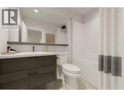 302, 210 18 Avenue SW - photo 10