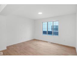 Bedroom 2 - #3 29 Airport Rd Nw, Edmonton, AB T5G2P9 Photo 6