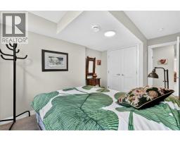 1066 Creekside Boulevard SW - photo 40