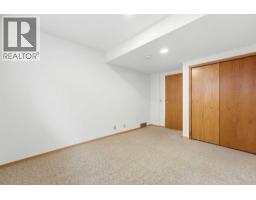 5 Sandpiper Gate Nw, Calgary, AB T3K3T8 Photo 33