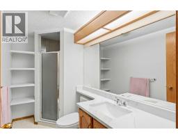 5 Sandpiper Gate Nw, Calgary, AB T3K3T8 Photo 34