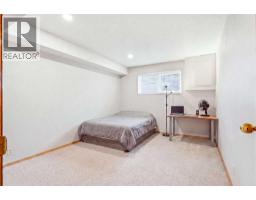5 Sandpiper Gate Nw, Calgary, AB T3K3T8 Photo 36